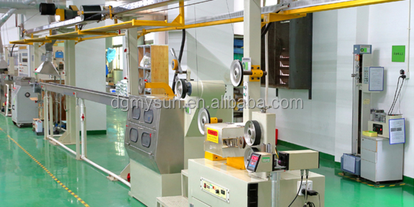 UL5128 300V 450C VW-1 ガラス繊維で編み込まれたミカ 家庭用電器の暖房用電気電気電気の電気線とケーブル 10